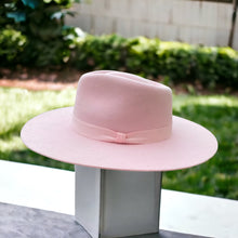 Load image into Gallery viewer, Alessia Wide Brim Hat

