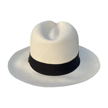 Load image into Gallery viewer, CLASSIC WHITE FEDORA
